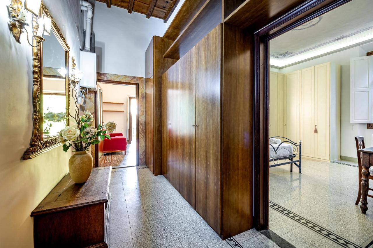 Apartment Yid Laura Florence